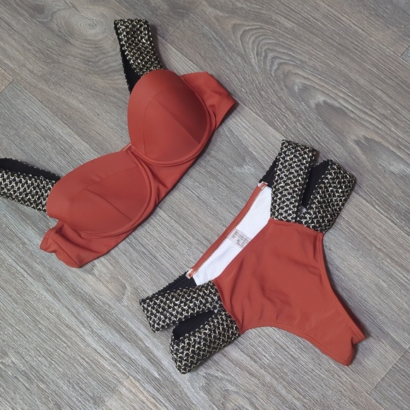 Elegant Rust Bikini Set - Picture 2 of 5